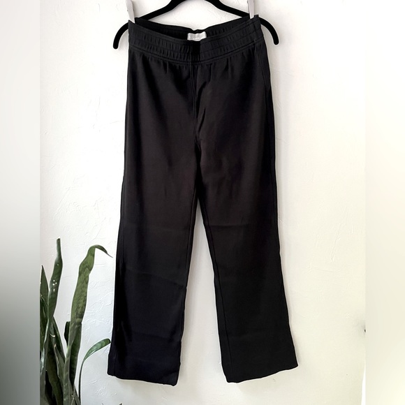 đź–¤EVERLANE RIBBED FLARE PANTS IN BLACK M - Picture 4 of 6